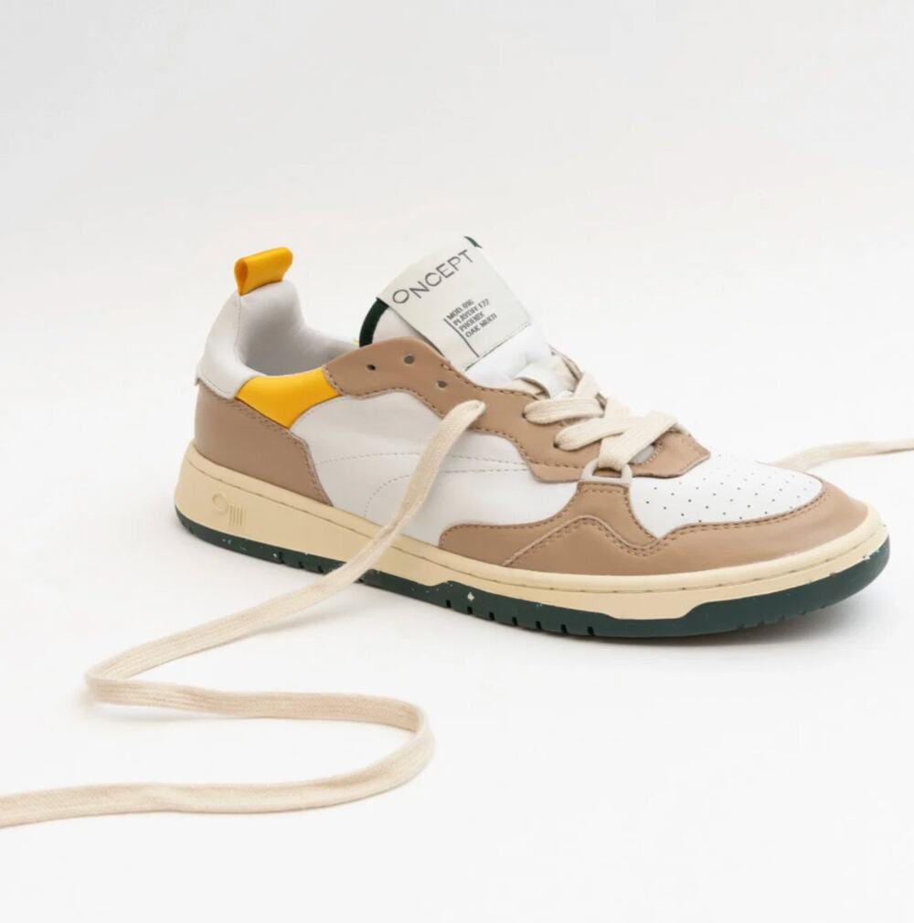 NWOT Oncept Phoenix Oak Multi Court Sneakers - W7